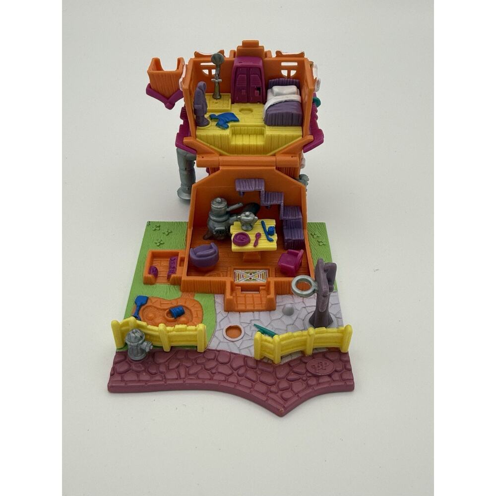 Vintage Bluebird Polly Pocket Barclay's Cottage Dog House 1994 HOUSE ONLY - Picture 6 of 11